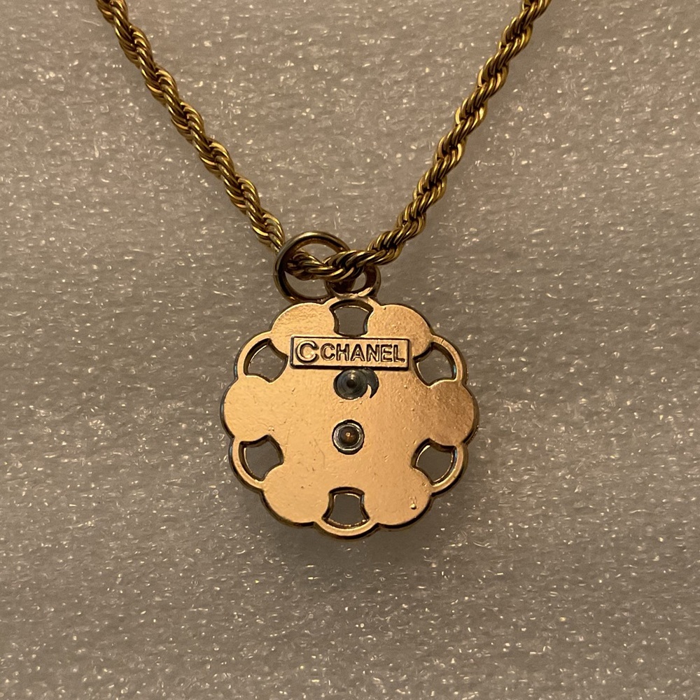 CHANEL Pearl CC Pendant Necklace Black Enamel Gold Tone Vintage Classic Rare - Picture 3 of 4